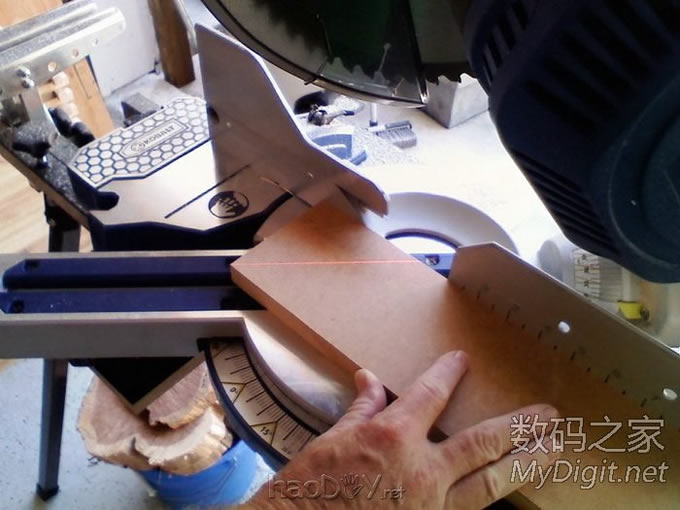 自制图书扫描仪,效果不比专业的差 自制图书扫描仪,效果不比专业的差