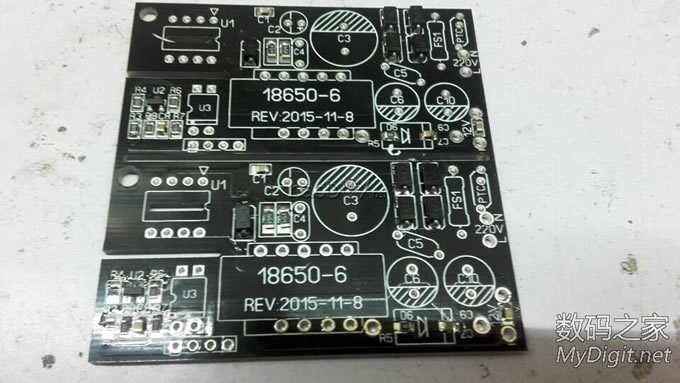 做一个合适移动焊台的内置充电器 做一个合适移动焊台的内置充电器