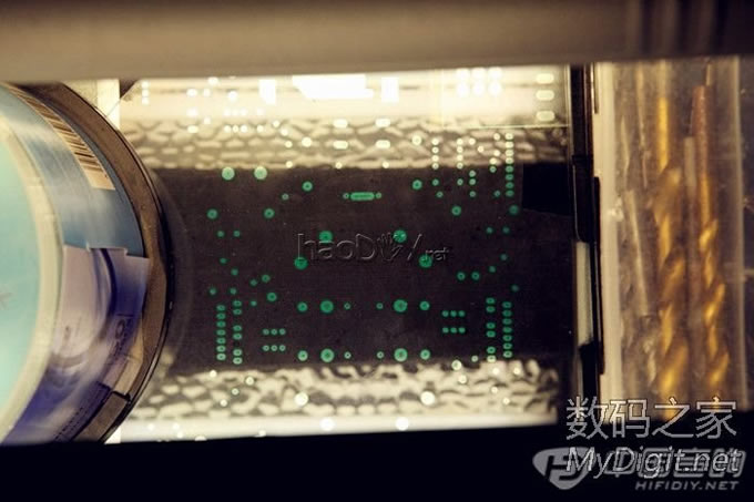 全手工打造TDA7293 功放 手工精湛  堪称艺术品 (转) 全手工打造TDA7293 功放 手工精湛  堪称艺术品 (转)