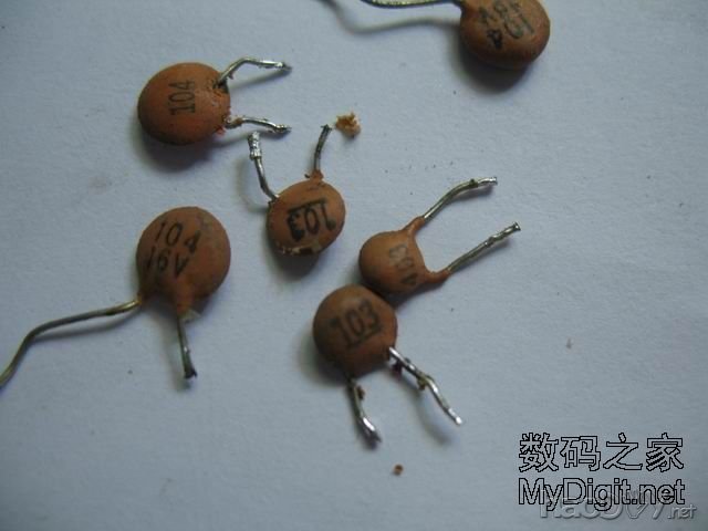 103有两个 自制了两个卫星天线功分器