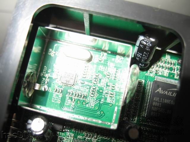 AVAIL……芯片 自制了两个卫星天线功分器