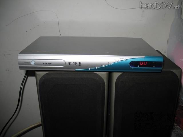 山寨接收机 自制了两个卫星天线功分器