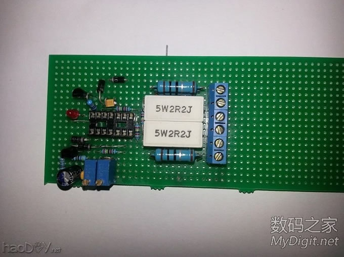 双路HH电池容量放电曲线仪(洞洞板的)(已经上电路图) 双路HH电池容量放电曲线仪(洞洞板的)(已经上电路图)