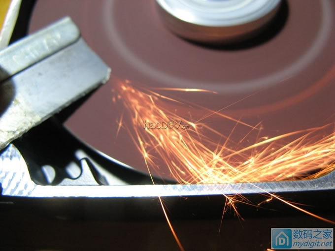 补交作业,Maxtor牌Quantum硬盘小砂轮机DIY完成,欢迎大家参观!