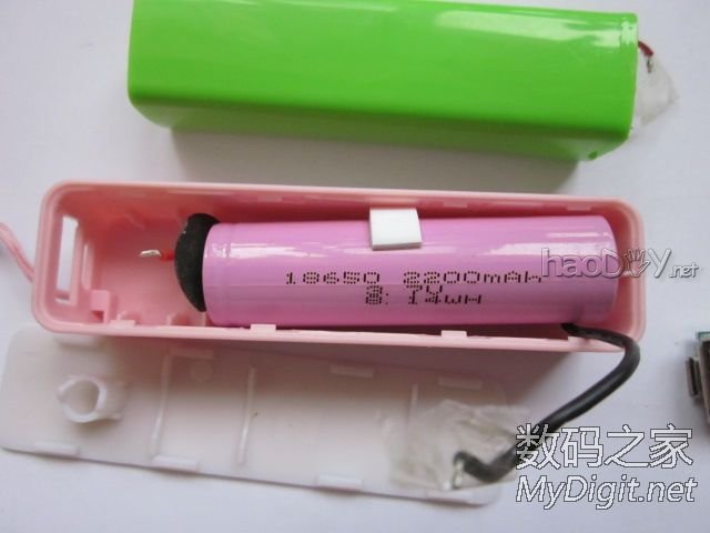 用香水移动电源给玩具遥控车供电 (结果损失惨重)