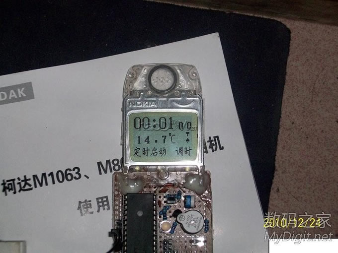 我也玩液晶~利用诺基亚3310显示屏做多功能温度计+闹钟 我也玩液晶~利用诺基亚3310显示屏做多功能温度计+闹钟
