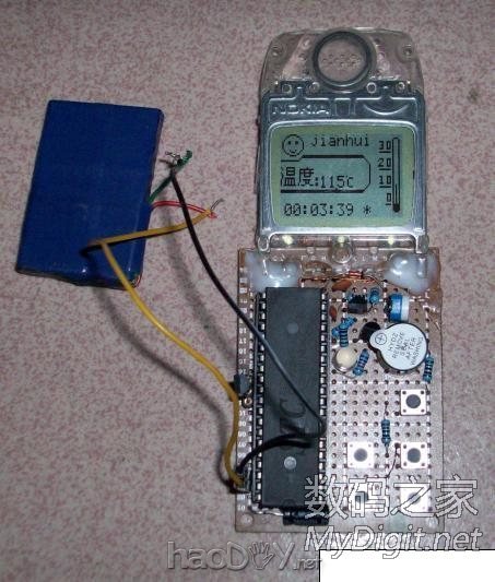 我也玩液晶~利用诺基亚3310显示屏做多功能温度计+闹钟 我也玩液晶~利用诺基亚3310显示屏做多功能温度计+闹钟