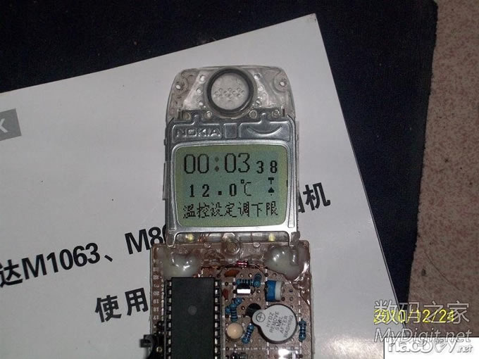 我也玩液晶~利用诺基亚3310显示屏做多功能温度计+闹钟 我也玩液晶~利用诺基亚3310显示屏做多功能温度计+闹钟