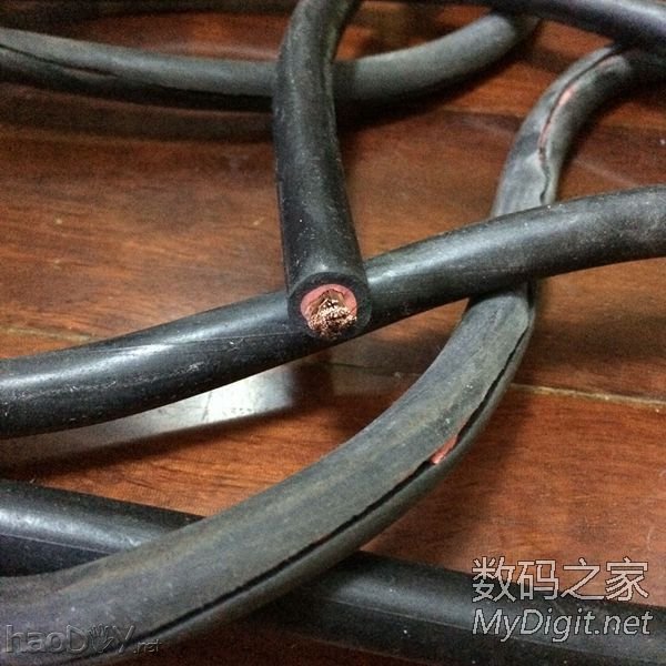 数码之家定制款点焊机!逢年过节送礼佳品,威力凶残,居家旅行必备! 数码之家定制款点焊机!逢年过节送礼佳品,威力凶残,居家旅行必