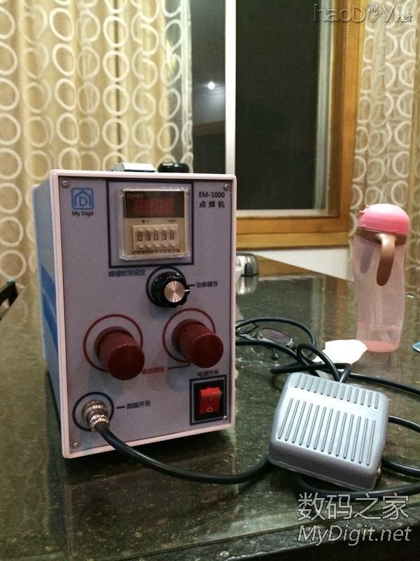 数码之家定制款点焊机!逢年过节送礼佳品,威力凶残,居家旅行必