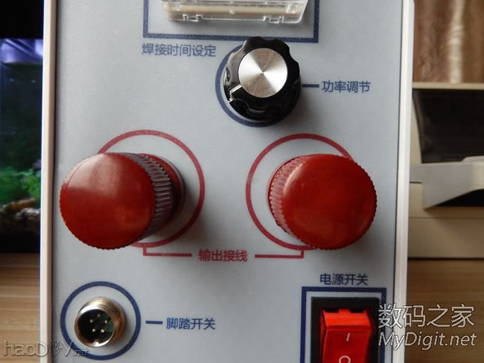 数码之家定制款点焊机!逢年过节送礼佳品,威力凶残,居家旅行必备! 数码之家定制款点焊机!逢年过节送礼佳品,威力凶残,居家旅行必