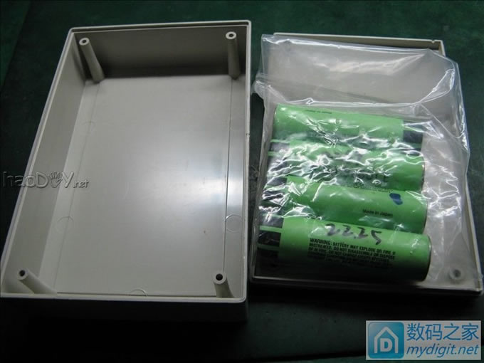 猴年第一贴,年前装好小台灯,祝坛友新年快乐 猴年第一贴,年前装好小台灯,祝坛友新年快乐