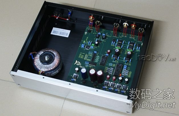 刚完成制作的DAC解码器,非常适合长时间听音乐要求 刚完成制作的DAC解码器,非常适合长时间听音乐要求