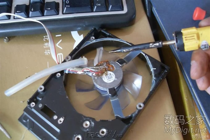 报废硬盘变身7200转暴力风扇【转载】 报废硬盘变身7200转暴力风扇【转载】