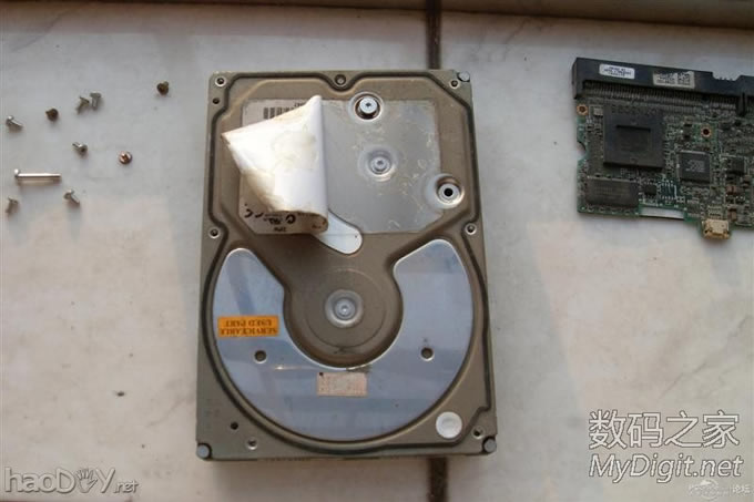 报废硬盘变身7200转暴力风扇【转载】 报废硬盘变身7200转暴力风扇【转载】