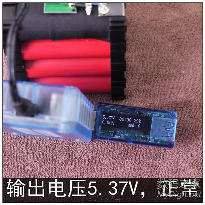 ÒÆ¶¯µçÔ´ÐÂÍæ·¨£¬6¿Ú5V12A£¬40200mah£¬µçѹÏÔʾ£¬4Сʱ³äÂú ÒÆ¶¯µçÔ´ÐÂÍæ·¨£¬6¿Ú5V12A£¬40200mah£¬µçѹÏÔʾ£¬4Сʱ³äÂú