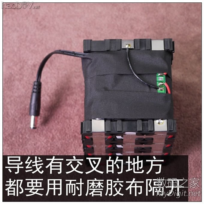 ÒÆ¶¯µçÔ´ÐÂÍæ·¨£¬6¿Ú5V12A£¬40200mah£¬µçѹÏÔʾ£¬4Сʱ³äÂú ÒÆ¶¯µçÔ´ÐÂÍæ·¨£¬6¿Ú5V12A£¬40200mah£¬µçѹÏÔʾ£¬4Сʱ³äÂú