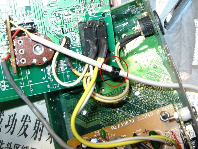 ÎÒµÄÒôÏäÎÒ×öÖ÷£ºPVC¹Ü²Ä×öµÄÒ»¶ÔÓÐÔ´2.0СÒôÏ䣬Ч¹ûºÜºÃ£¬Í¼¶à