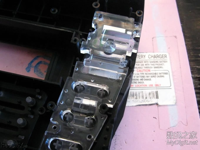 ͼϿԽCD죬صκԸ