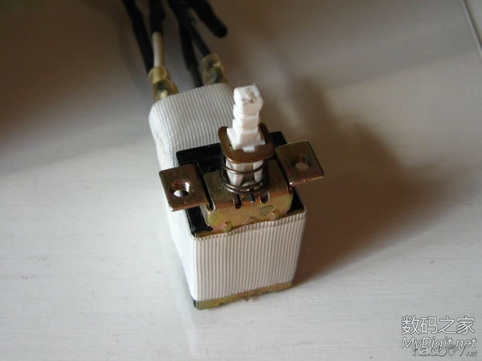 暴多图,老款凯越CD机改造,重点是异形外观修饰和试改外壳