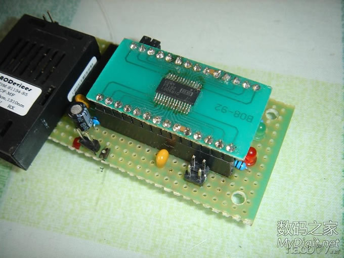 自制光纤解码器试验成功 自制光纤解码器试验成功