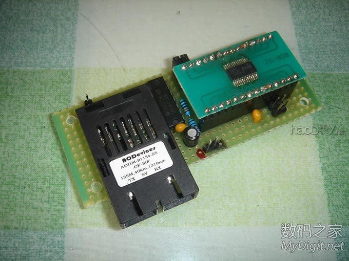 自制光纤解码器试验成功 自制光纤解码器试验成功