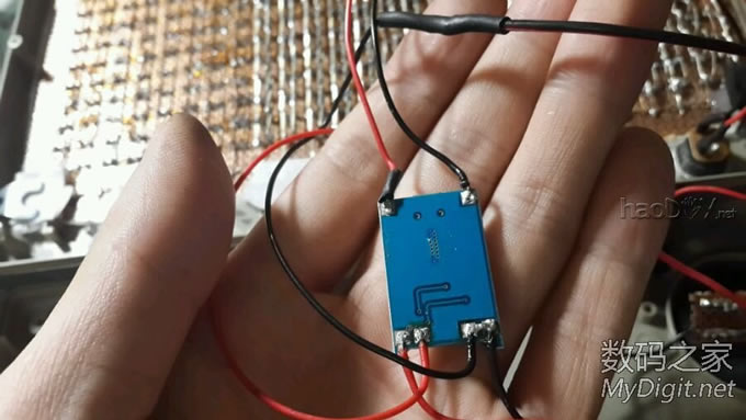 自制一个364珠的LED摄影补光灯(平时也可以用来照明)