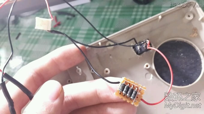 自制一个364珠的LED摄影补光灯(平时也可以用来照明)