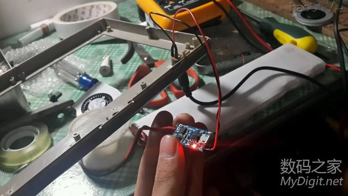 自制一个364珠的LED摄影补光灯(平时也可以用来照明)