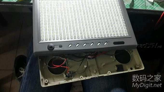 自制一个364珠的LED摄影补光灯(平时也可以用来照明)