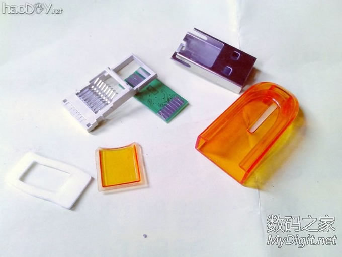 新人首帖--废物利用DIY,读卡器变身叫板天猫小夜灯 新人首帖--废物利用DIY,读卡器变身叫板天猫小夜灯