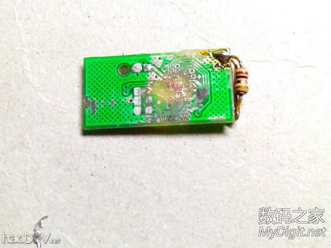 新人首帖--废物利用DIY,读卡器变身叫板天猫小夜灯 新人首帖--废物利用DIY,读卡器变身叫板天猫小夜灯