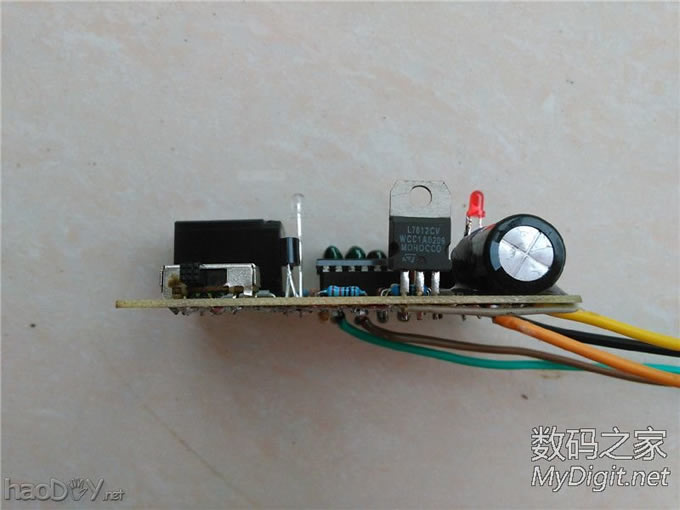 请输入描述 DIY水塔自动水位控制器---------遇到问题,请坛友分析。