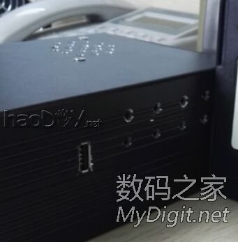 终于改出来一个可调电源!可把我拆腾死了。 终于改出来一个可调电源!可把我拆腾死了。