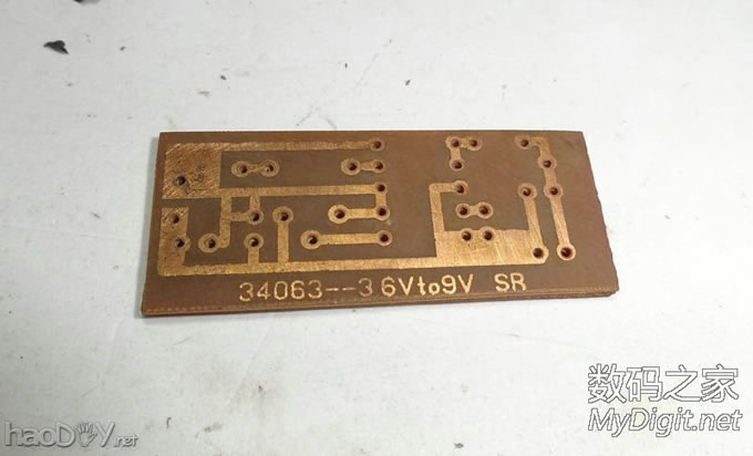 『MM DIY』多年前帮朋友做的单锂升9V供万用表。 『MM DIY』多年前帮朋友做的单锂升9V供万用表。