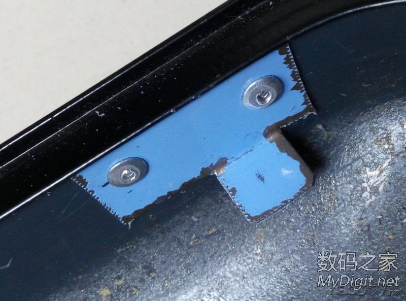 闲的没事干用台式机零件DIY改装的手提电脑纯粹给自己找点乐子,没办法就好这一口 闲的没事干用台式机零件DIY改装的手提电脑纯粹给自己找点乐子,