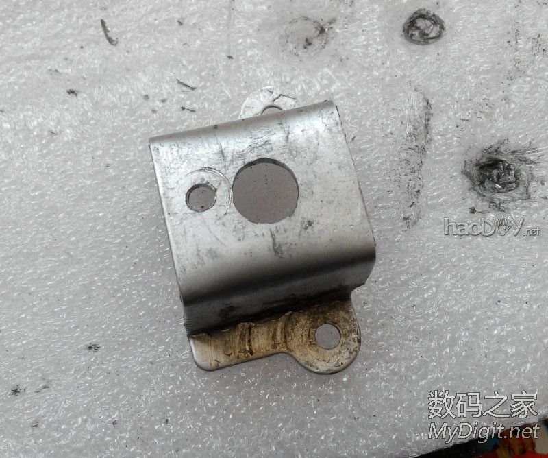 闲的没事干用台式机零件DIY改装的手提电脑纯粹给自己找点乐子,