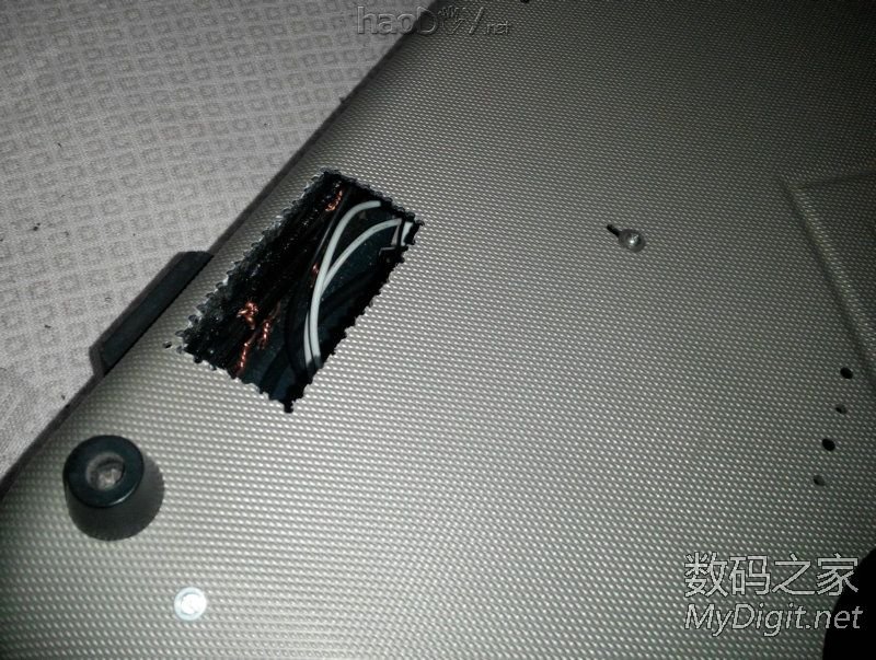 闲的没事干用台式机零件DIY改装的手提电脑纯粹给自己找点乐子,