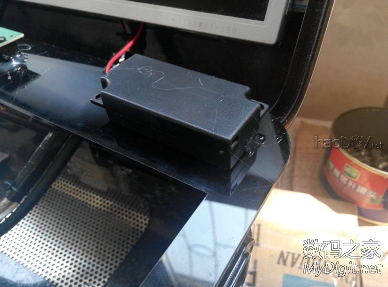 闲的没事干用台式机零件DIY改装的手提电脑纯粹给自己找点乐子,