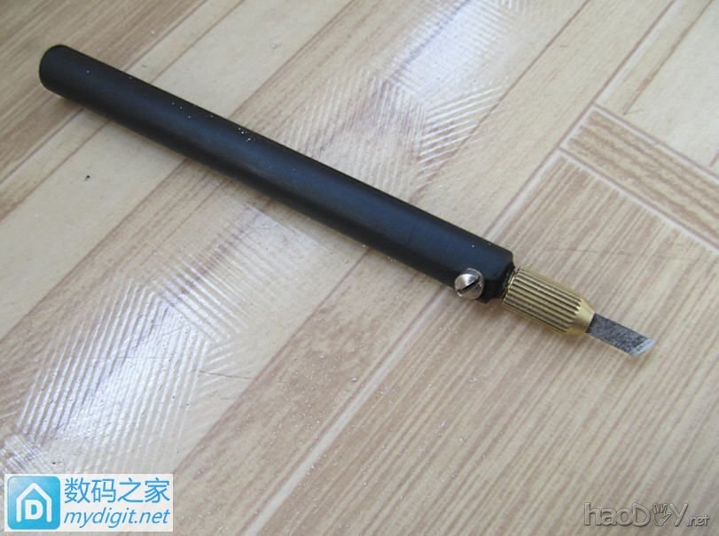 做个小刀片夹具(更新手柄) 做个小刀片夹具(更新手柄)