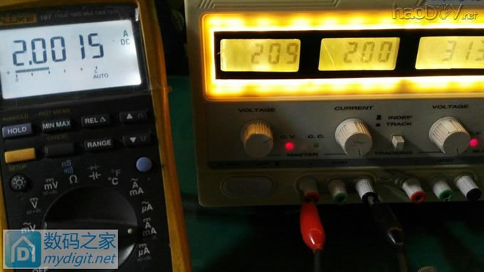 撸坛友的绿杨 YB1731B 3A直流稳压电源加背光、校正。