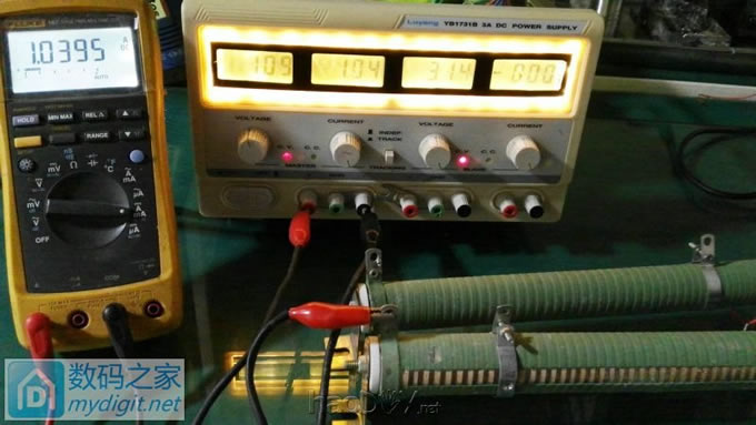 撸坛友的绿杨 YB1731B 3A直流稳压电源加背光、校正。