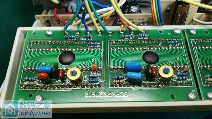 撸坛友的绿杨 YB1731B 3A直流稳压电源加背光、校正。 撸坛友的绿杨 YB1731B 3A直流稳压电源加背光、校正。