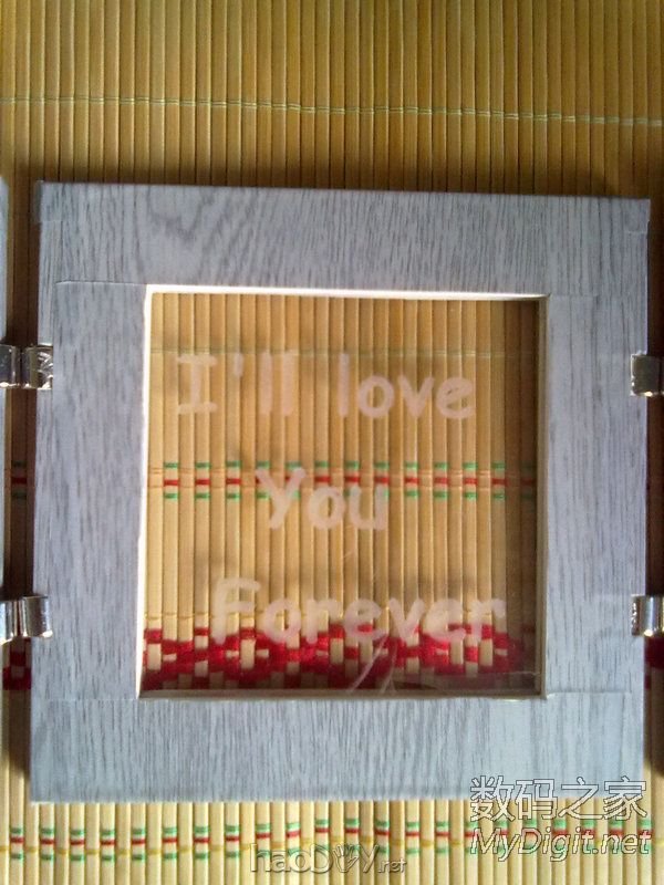 也给女友DIY 了一个LED工艺品,仿制坛友的