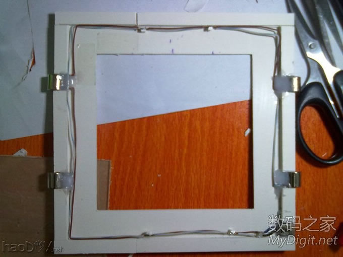 也给女友DIY 了一个LED工艺品,仿制坛友的