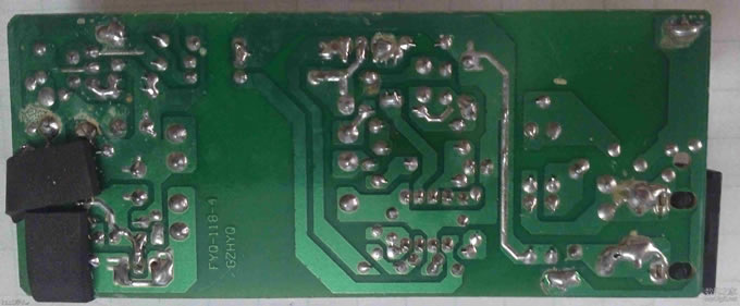 抛砖引玉-改笔记本电源输出电压 详解开关电源维修、调压 抛砖引玉-改笔记本电源输出电压 详解开关电源维修、调压