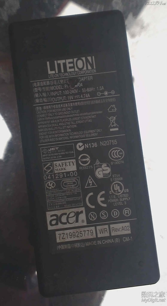 19伏电压 4。74A 抛砖引玉-改笔记本电源输出电压 详解开关电源维修、调压