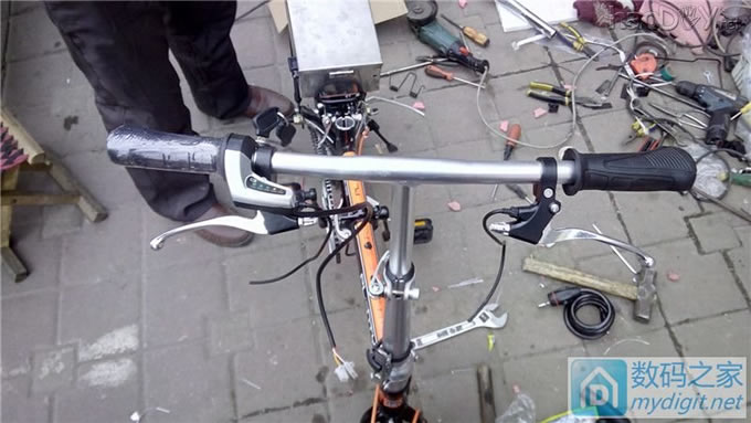 《开心大维哥作品》玩儿个大的,改装一台代驾神器(迷你折叠自行