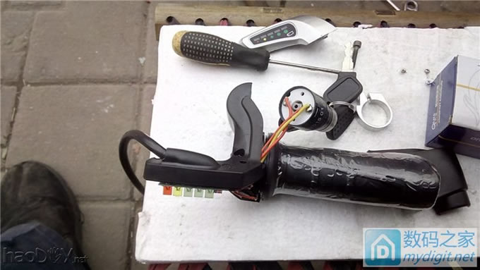 《开心大维哥作品》玩儿个大的,改装一台代驾神器(迷你折叠自行