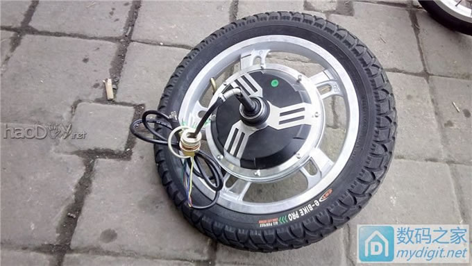 《开心大维哥作品》玩儿个大的,改装一台代驾神器(迷你折叠自行车改电动) 《开心大维哥作品》玩儿个大的,改装一台代驾神器(迷你折叠自行